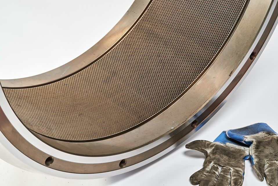 Реставрація матриць пресс-грануляторів Малин - зображення 1