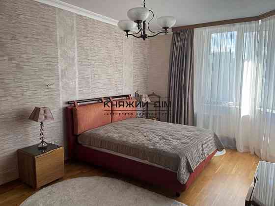 Продаж 4-кімнатна видова квартира, 125 м#178; — пр. Бажана, 16 Київ