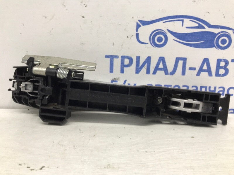 Ручка двери внешняя передняя левая Infiniti Q50 V37 2.2 DIESEL OM651 2013 (б/у) Київ - зображення 3