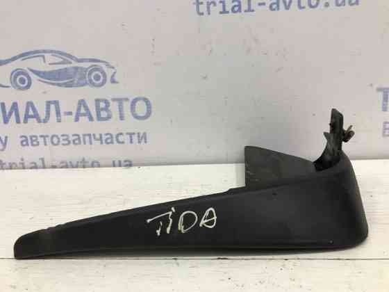 Брызговик задний левый Nissan Tiida C11 1.6 БЕНЗИН HR16 2004 (б/у) Київ
