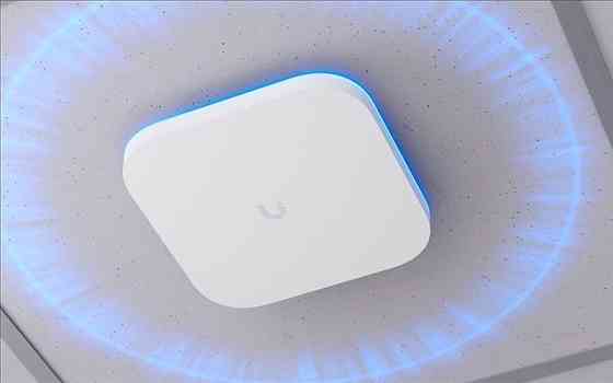Точка доступа Ubiquiti UniFi E7 Киев