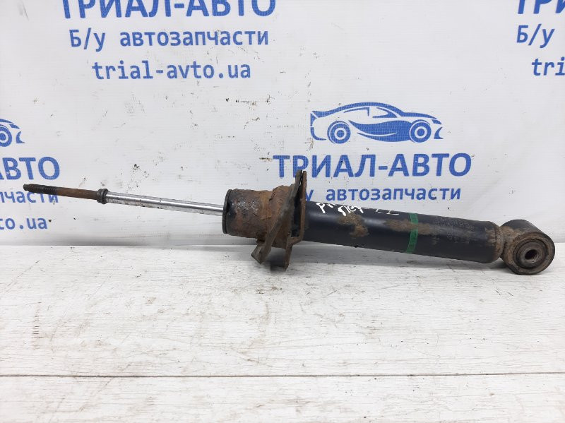 Кулак поворотный левый без ступицы Mitsubishi Pajero Wagon 4 3.2 ДИЗЕЛЬ 4M41 2006 (б/у) Київ - зображення 1