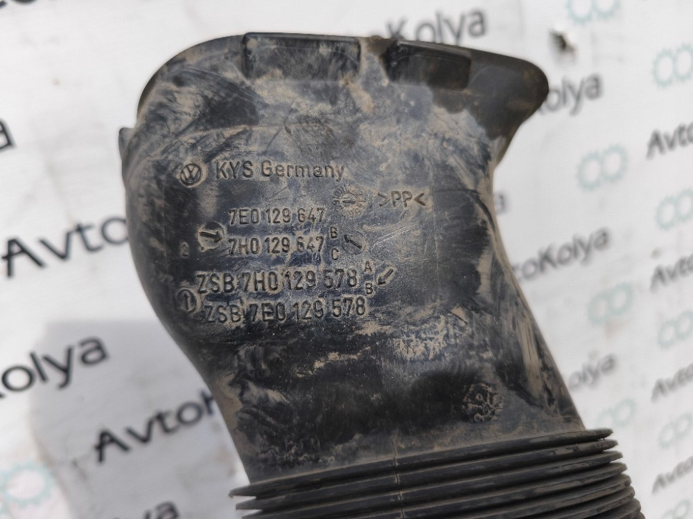 Патрубок воздушного фильтра VW T5 2.0 tdi 2003-2015 (7H0129647) Ковель - зображення 3