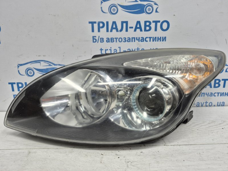Фара левая Hyundai I30 FD 1.6 DIESEL D4FB 2007 (б/у) Киев - изображение 2