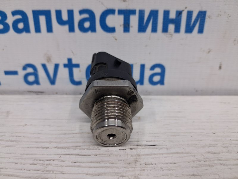 Датчик давления топлива в рейке Hyundai Santa fe CM 2.2 DIESEL D4HB 2005 (б/у) Київ - зображення 3