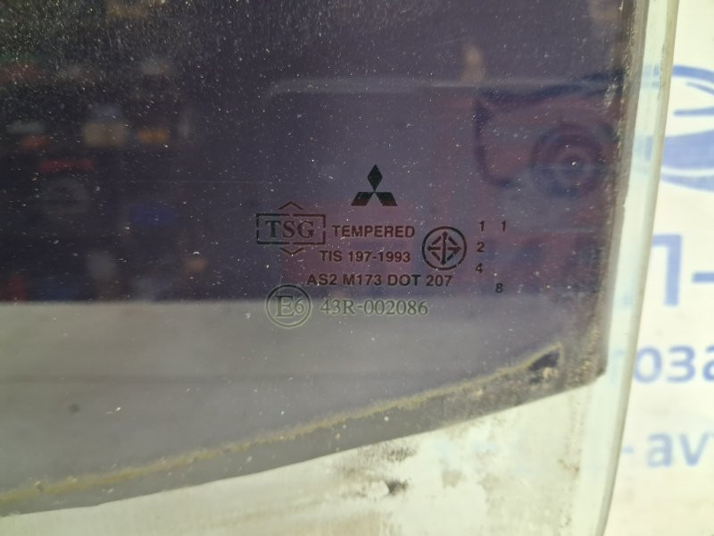Стекло двери заднее левое Mitsubishi L200 KB 2.5 DIESEL 4D56 2006 (б/у) Київ - зображення 3