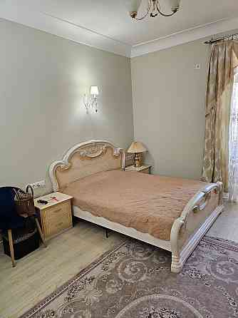 Продам 2-к квартиру (56м2) с ремонтом на пр. Яворницкого Дніпро