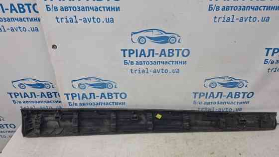 Накладка двери Renault Megane 3 1.5 DIESEL K9K 2008 перед. лев. (б/у) Киев