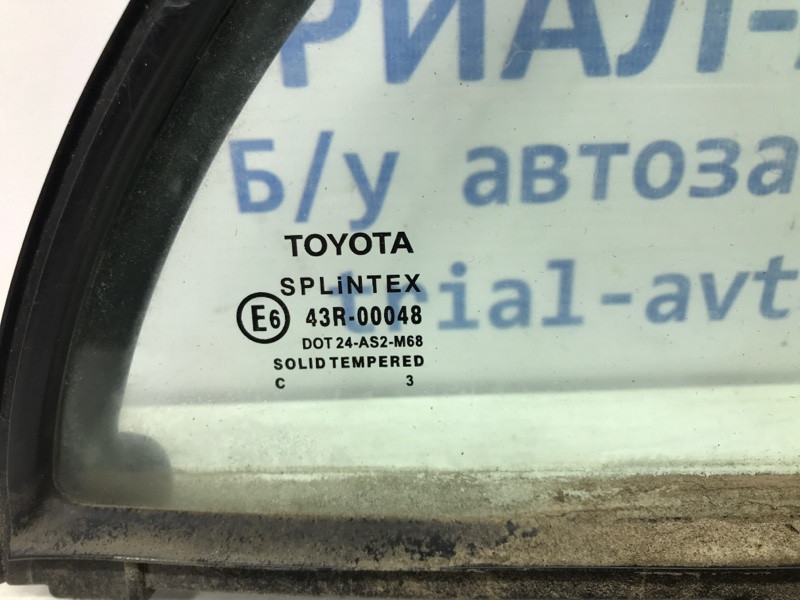 Стекло двери задней правой (форточка) Toyota Avensis T25 2.0 DIESEL 1CDFTV 2002 (б/у) Київ - зображення 3