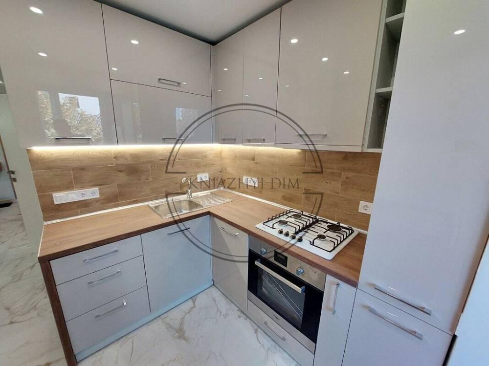 Без комісії! Продаж 1-но к. квартири в центрі Києва м. Арсенальна. № 21145758 Киев - изображение 2