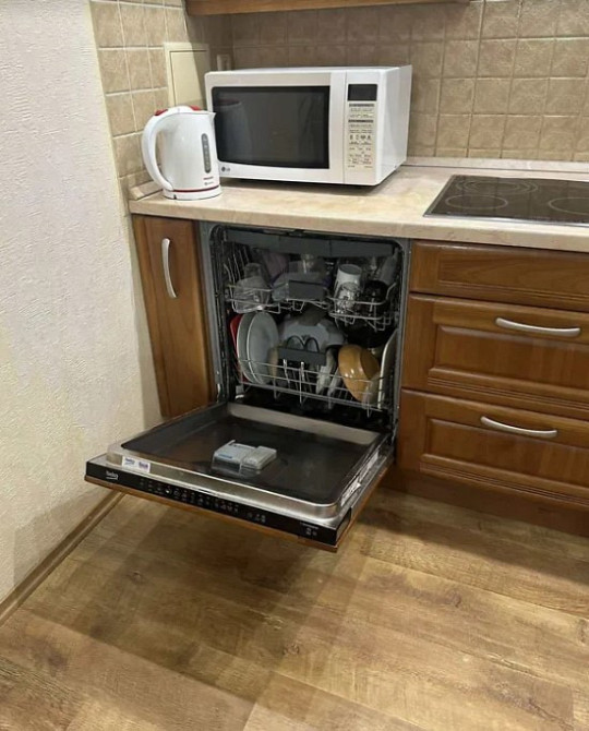 Продам. 3-к.кв. 4/16, ж/м Левобережный-3, пр.Мира. Дніпро - зображення 3