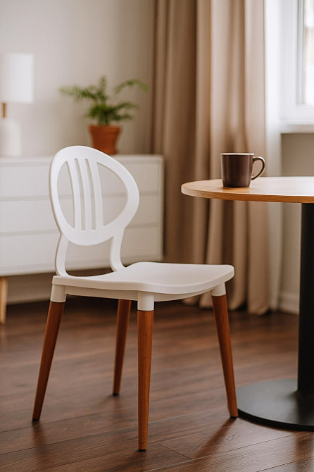 Стілець пластиковий Турин білий Дніпро - зображення 6