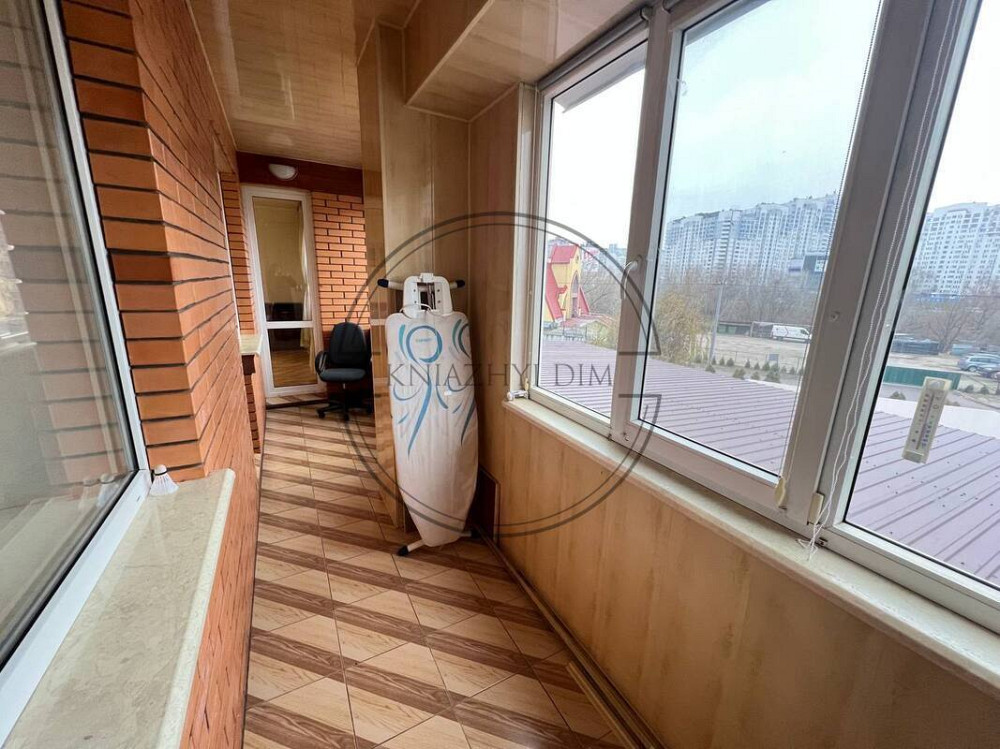 Продаж 2-кімнатної роздільної квартири, метро Осокорки 7 хв.пішки. № 21146130 Київ - зображення 10