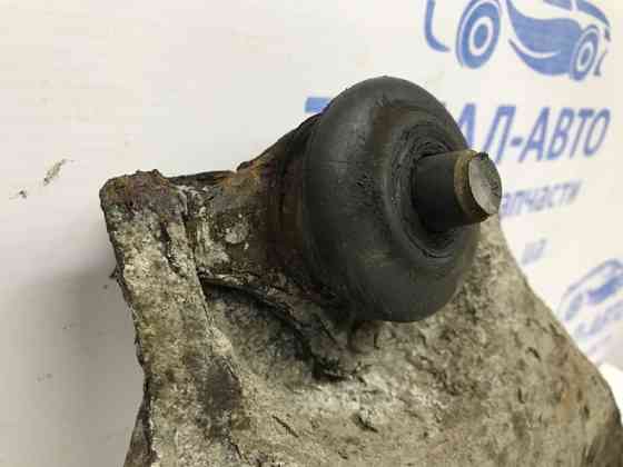 Рычаг передний верхний правый Mitsubishi L200 KB 2.5 ДИЗЕЛЬ 4D56U 2006 (б/у) Київ