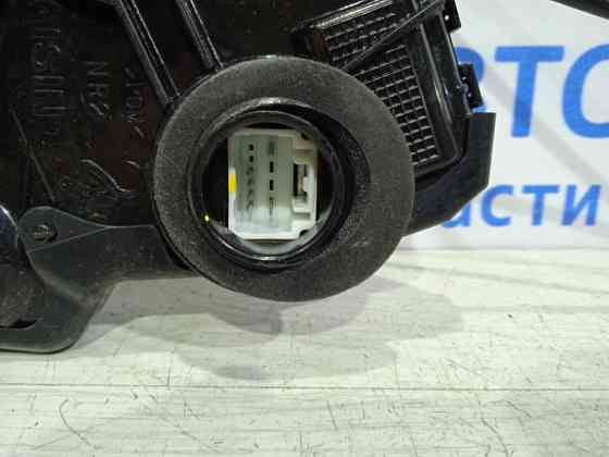 Замок двери передний правый Toyota Camry 55 2014 (б/у) Киев