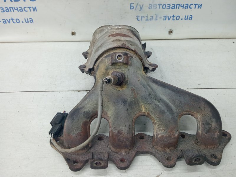 Коллектор выпускной с катализатором Mitsubishi Lancer 9 1.6 БЕНЗИН 4G18 2003 (б/у) Київ - зображення 3