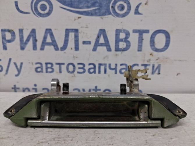 Ручка двери внешняя задняя правая Mitsubishi Pajero Sport K9 2.5 DIESEL 4D56 1996 (б/у) Київ - зображення 2