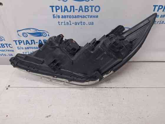 Фара правая Hyundai Sonata 2010-2016 921023Q000 (Арт. 71695) Киев