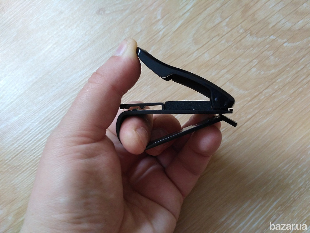 Держатель очков и пластиковых карточек на козырьке Бориспіль - зображення 2