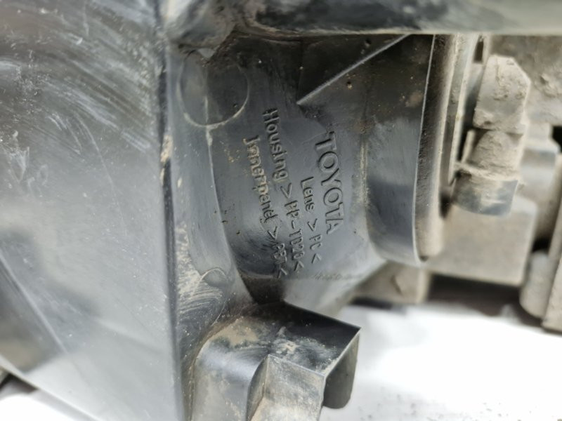 Фара правая галоген Toyota RAV 4 2005-2016 81130-42310 (Арт. 52922) Киев - изображение 9