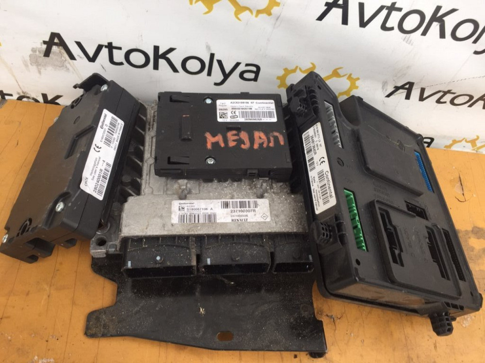 Блок управления двигателем Renault Megane III 1.5 dCi 2009-2013 (237100307R) комплект Ковель - зображення 1