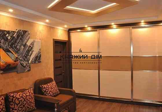 2 кімнатна роздільна квартира м.Мінська  5 мин.Код объекта 11110035 Київ