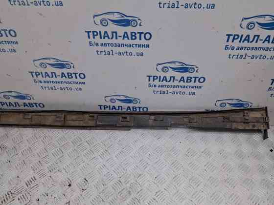 Накладка порога внешняя правая Mazda 3 BM 2.2 DIESEL 2013 (б/у) Киев