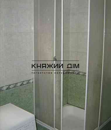 2-х этажный дом,совки. м. Васильковская 15 мин.пешком. Код 133848 Київ