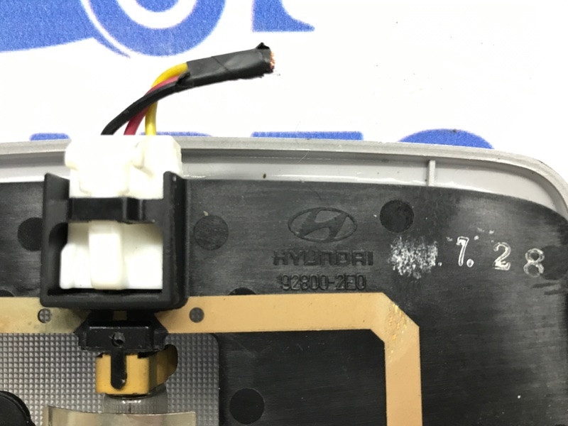 Плафон задний Hyundai Tucson 2004-2009 928002E000LO (Арт. 39732) Киев - изображение 3