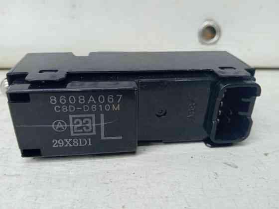 Кнопка стеклоподъемника Mitsubishi Lancer 10 1.5 БЕНЗИН 4A91 2007 (б/у) Київ