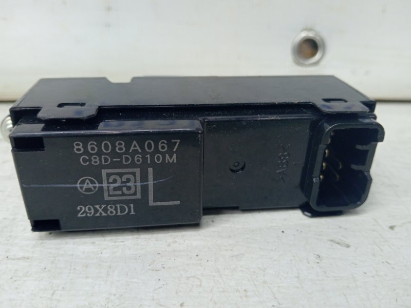 Кнопка стеклоподъемника Mitsubishi Lancer 2007-2017 8608A067 (Арт. 61319) Киев - изображение 2