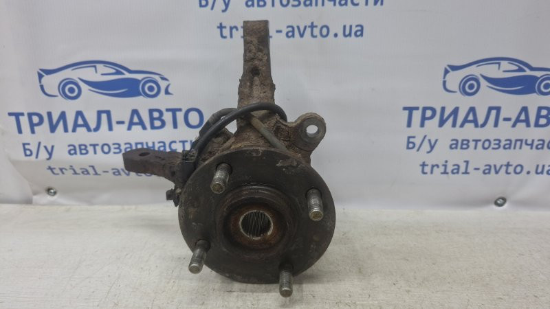 Кулак поворотный правый со ступицей Mitsubishi Lancer 9 1.6 БЕНЗИН 4G18 2003 (б/у) Київ - зображення 1