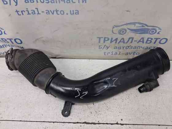 Воздухозаборник  Land Rover Range Rover Evoque 2011-2018 LR049681 (Арт. 83653) Киев