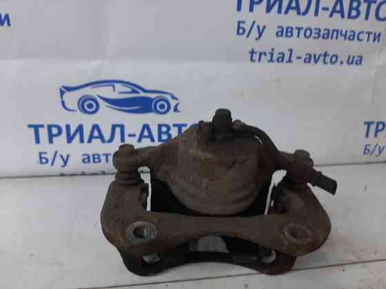 Суппорт передний правый Kia Sportage SL 1.7 DIESEL D4FD 2010 (б/у) Киев