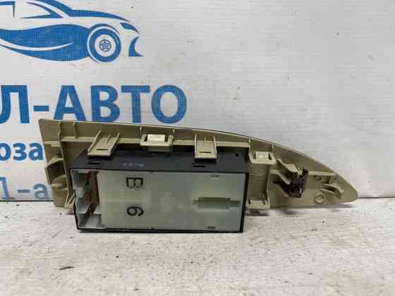 Кнопка стеклоподъемника Infiniti FX 2002-2008 254117Y000 (Арт. 75700) Киев