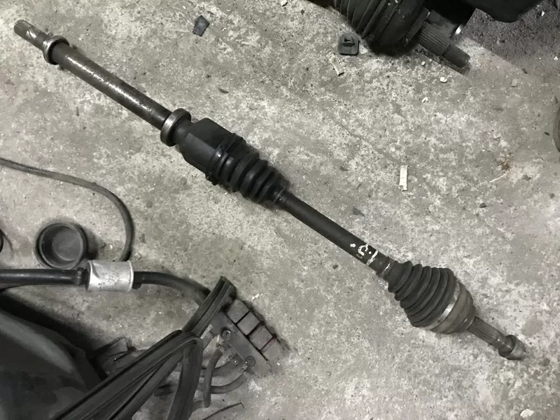 Бу привод правый Renault Megane 2, 8200379235, 8200300713, 8200264668, 1. 5dci (23шл/26шл) Кропивницький - зображення 1