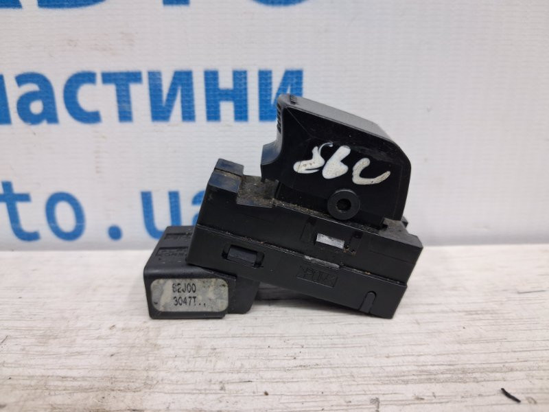 Кнопка стеклоподъемника Suzuki Grand Vitara 2005-2016 3799562J00 (Арт. 70797) Київ - зображення 1