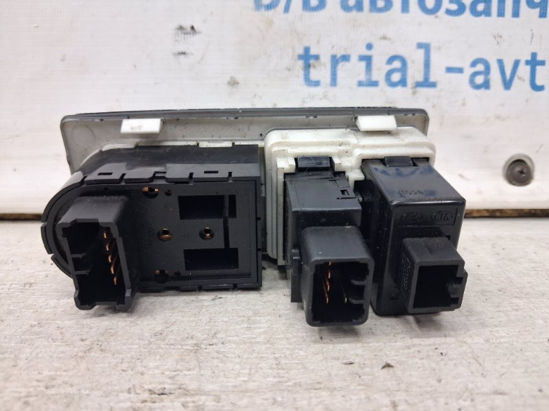 Кнопки управления Kia Sorento BL 2.5 DIESEL D4CB 2002 (б/у) Київ - зображення 2