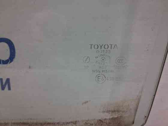Стекло двери переднее левое Toyota Prado J120 3.0 DIESEL 1KDFTV 2002 (б/у) Киев