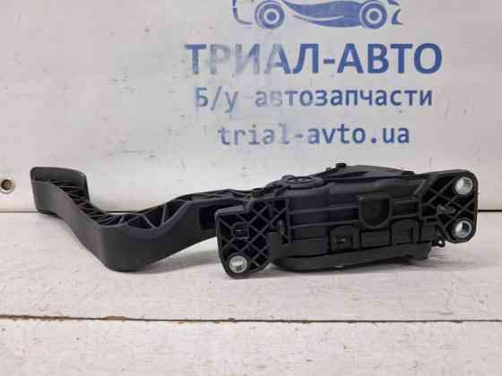 Педаль газа Dacia Duster HS 1.5 DIESEL K9K 2010 (б/у) Киев