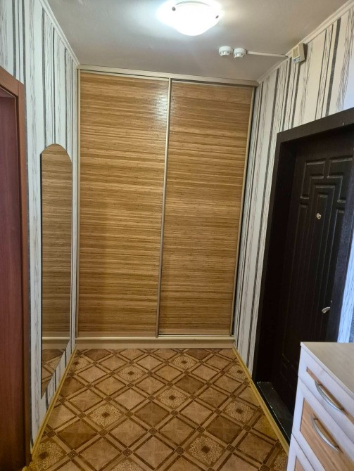 Урлівська 38, 1-кімнатна квартира Позняки Київ - зображення 1