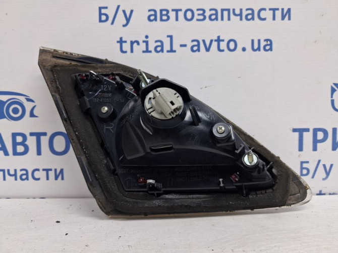 Фонарь задний внутренний правый Mazda 6 GH 2.5 БЕНЗИН L5-VE 2007 (б/у) Киев - изображение 2