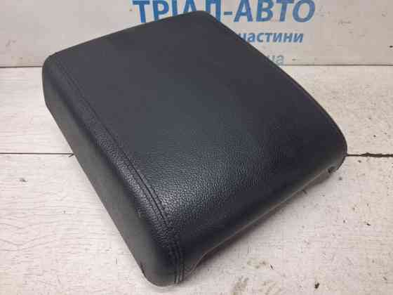 Подлокотник  Land Rover Range Rover Evoque 2011-2018 LR064896 (Арт. 84525) Киев
