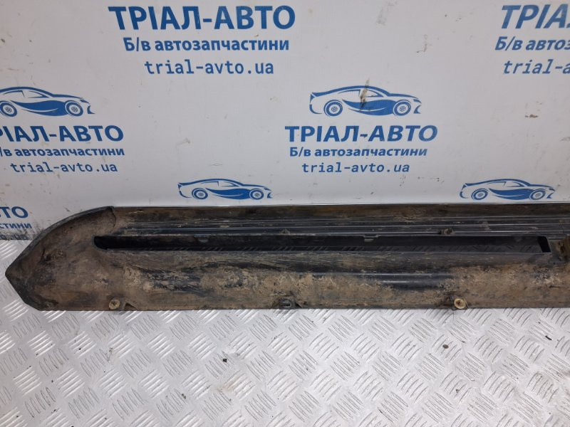 Накладка на подножку Mitsubishi Pajero Sport K9 2.5 DIESEL 4D56 1996 лев. (б/у) Київ - зображення 4