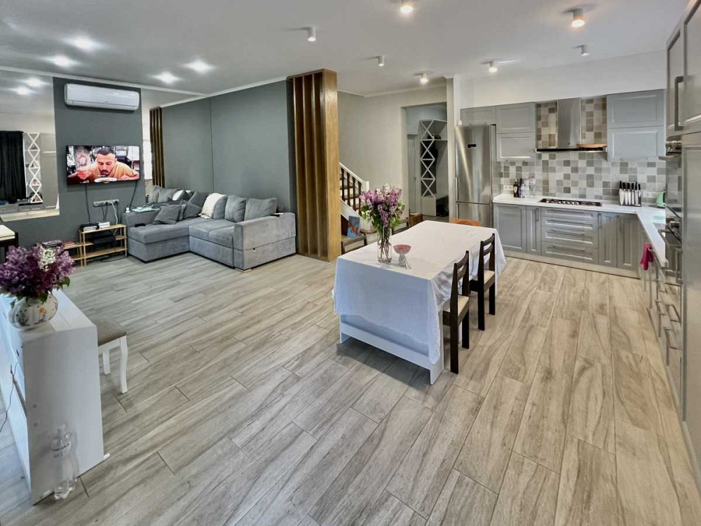 продажа 4-к дом Киево-Святошинский, Вита-Почтовая, 230000 $  - зображення 2