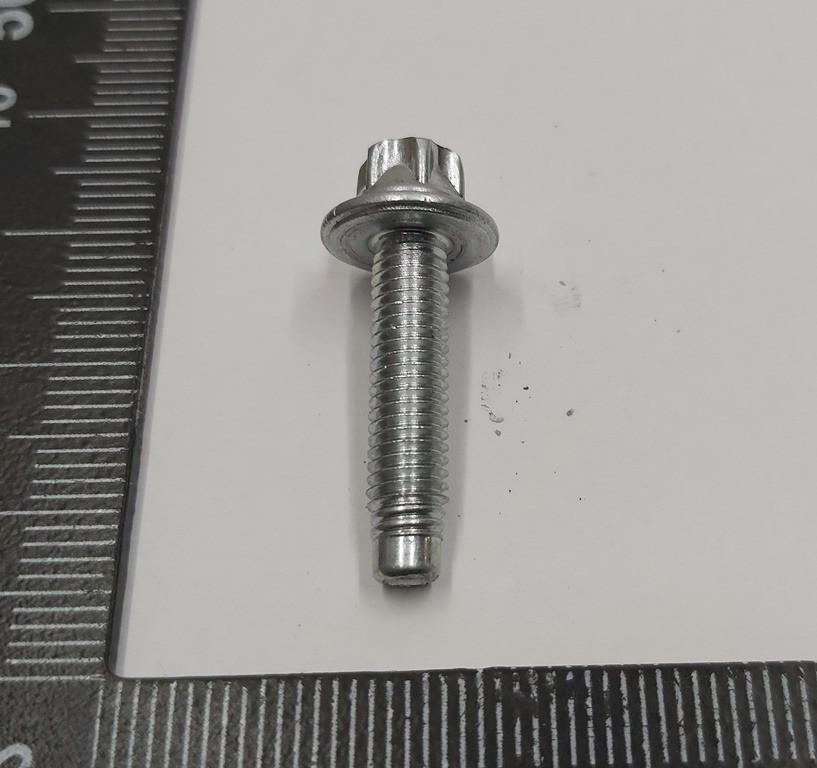 Болт M5x22,[88],ZN,MAT Tesla model 3 model Y 1112243-00-A Київ - зображення 2