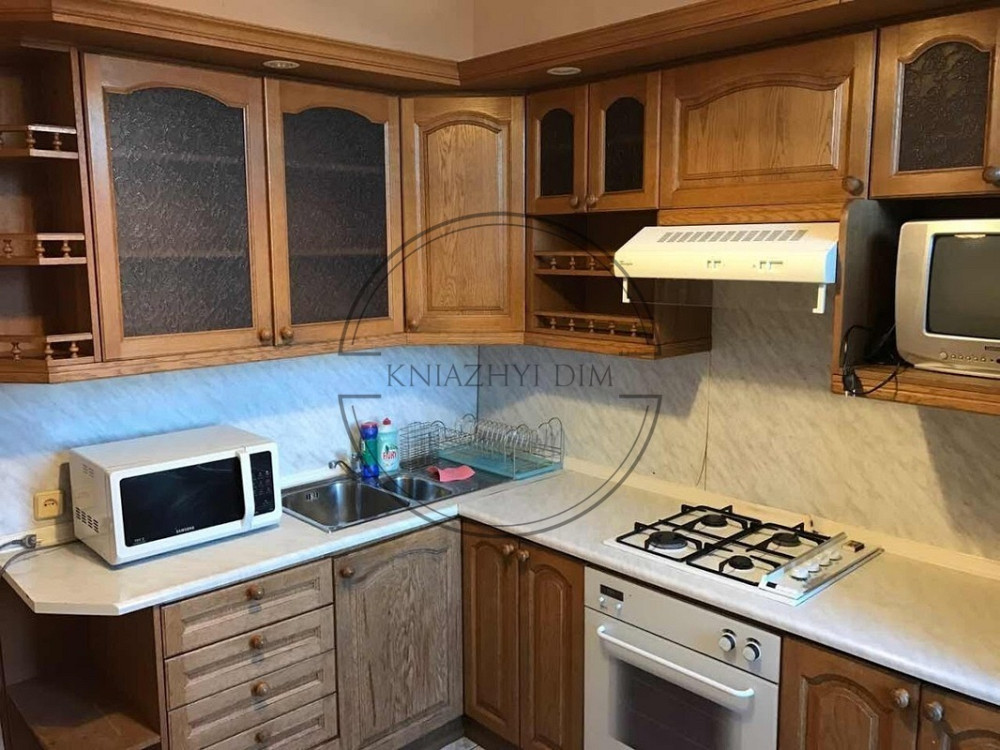 Продажа 3-х к. квартиры в центре м. Арсенальная. № 21135574 Київ - зображення 1