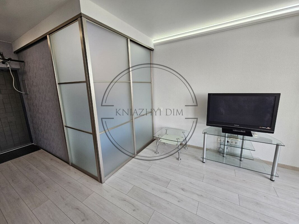 ОРЕНДА просторої 1 к.кв. метро Лук'янівська вул. Коперника буд. 3, Код 11201797 Киев - изображение 3