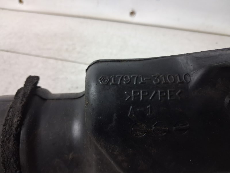 Патрубок воздушного фильтра Toyota Prado J120 4.0 1GR-FE 2002 (б/у) Киев - изображение 3