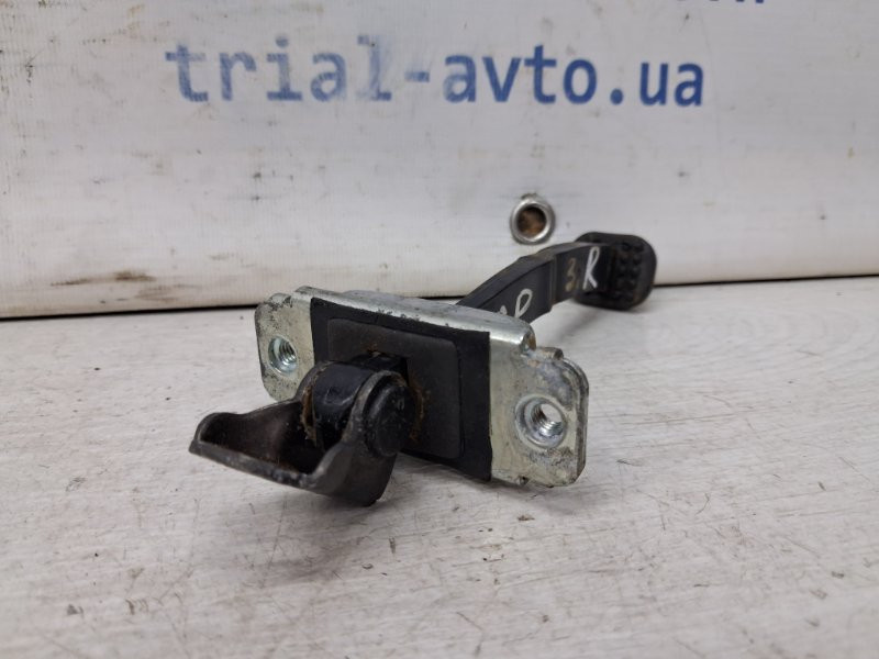 Ограничитель двери задний правый Chevrolet Captiva C140 2.2 DIESEL Z22D1 2006 (б/у) Київ - зображення 2